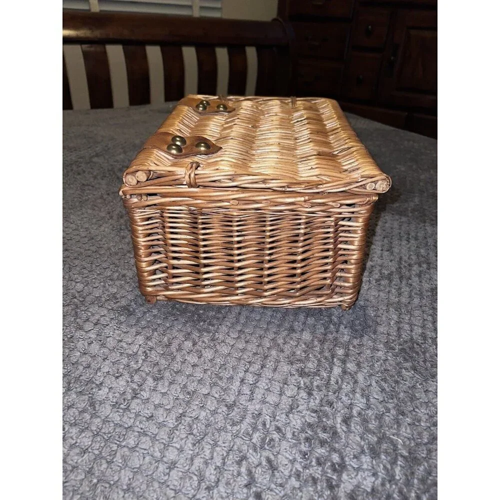 Vintage Rattan Suitcase Wicker Chest Picnic and Wine Box